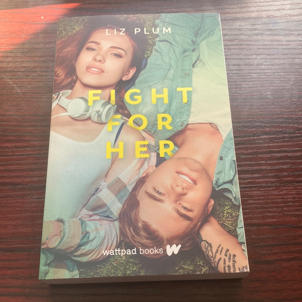 Fight for her by Liz Plum description 2 picture!